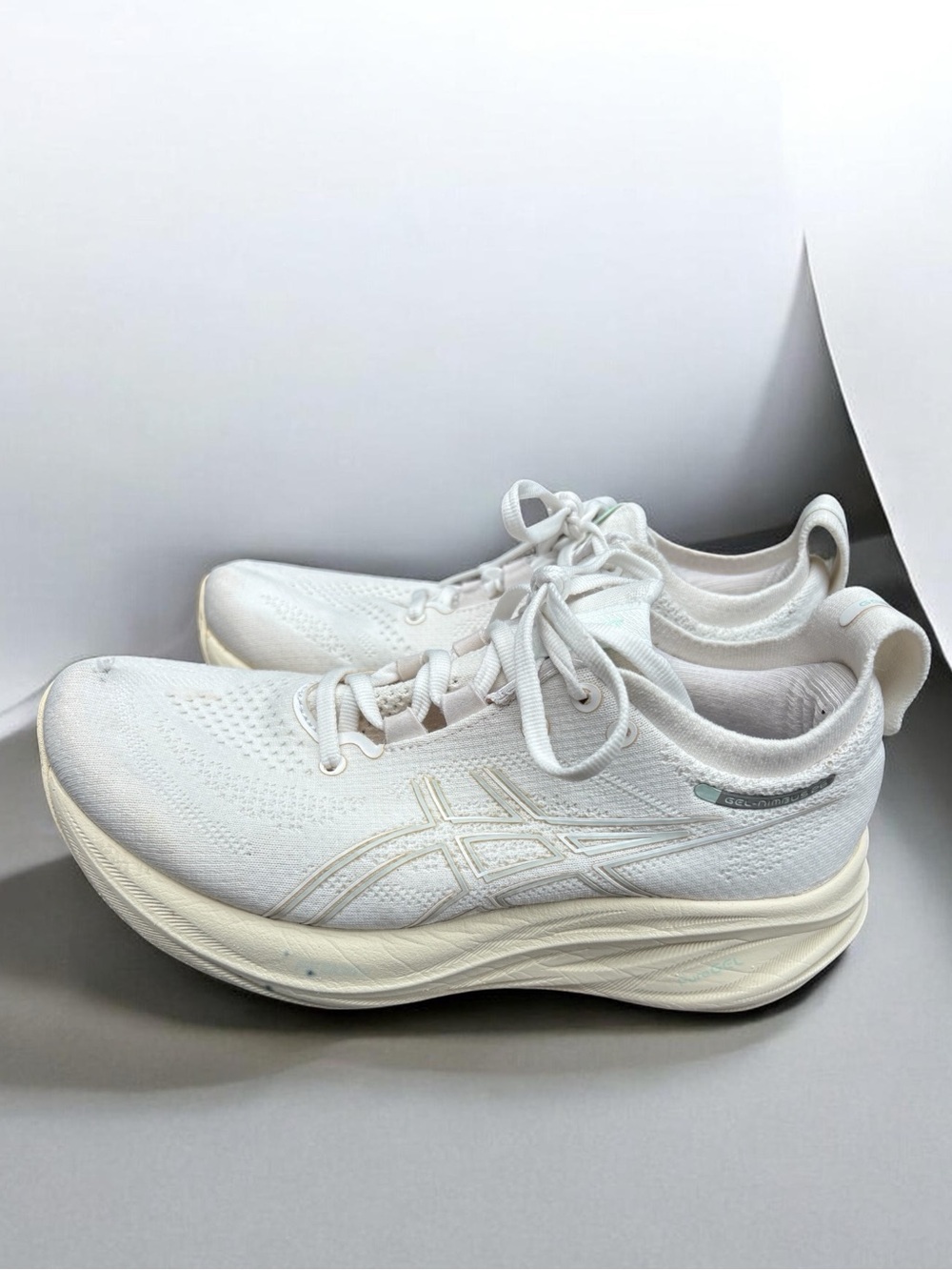 ASICS Gel Nimbus 26 6.5